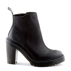 DR. MARTENS MAGDALENA WOMENS HIGH-HEEL ANKLE BOOTS